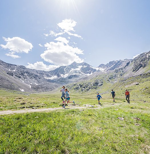 Le funivie in Alto Adige in estate portano le famiglie al punto di partenza delle escursioni
