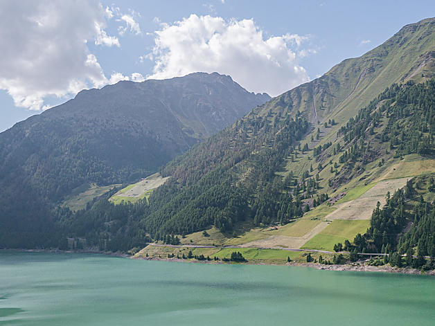 Lago di Vernago: escursioni in Alto Adige