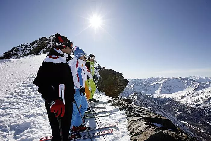 Pronti per la discesa sulla pista Grawand